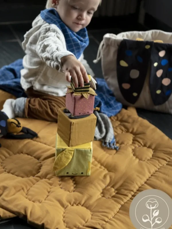 Fabelab Quilted Blanket - Beetle