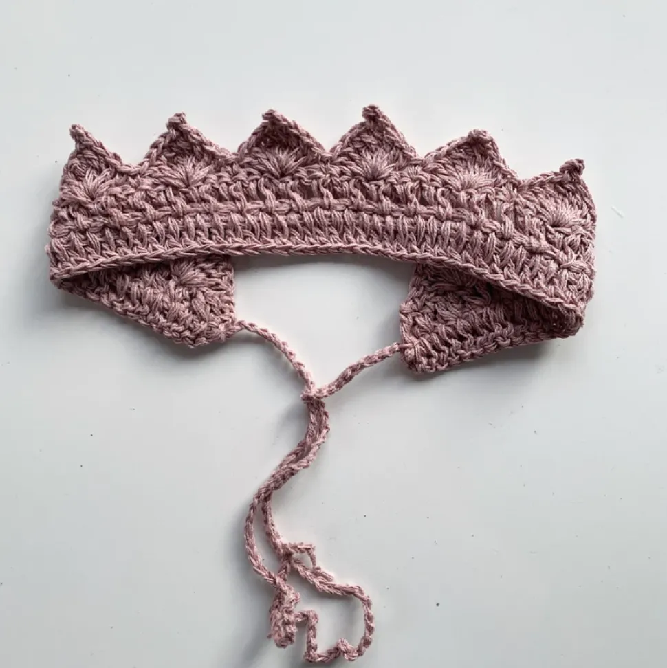 gooseberry_fool_handmade__0.webp Gooseberry Fool Handmade Crown Accessory - Dusky Pink