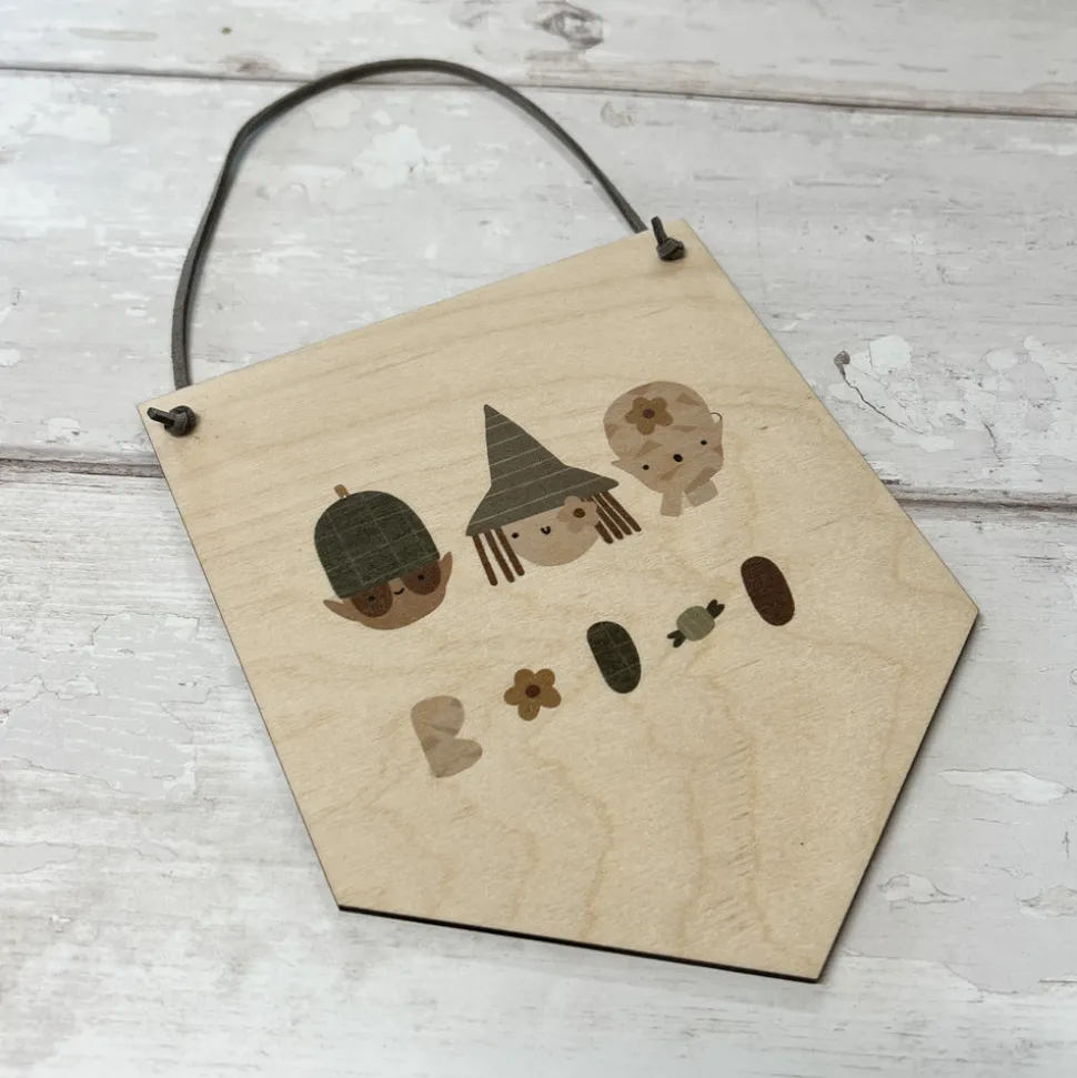 halloween_wooden_boo_ghou_0.webp Halloween Wooden 'Boo' Ghoul Gang Flag Hanging