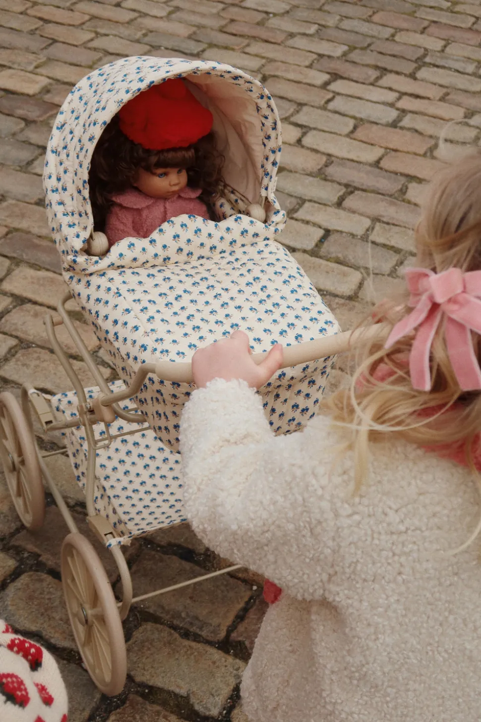 konges_sljd_doll_pram__pi_1.webp Konges Sløjd Doll Pram - Piccoloblu