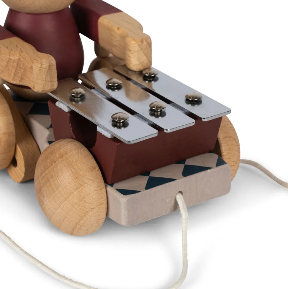 konges_sljd_wooden_pull_m_2-1.webp Konges Sløjd Wooden Pull Music Bunny - Bell Boy Red