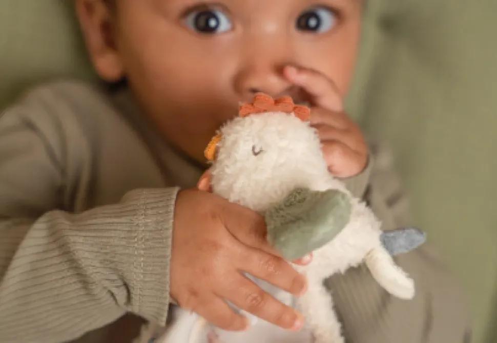 little_dutch_chicken_cudd_2.webp Little Dutch Chicken Cuddle Cloth - Little Farm