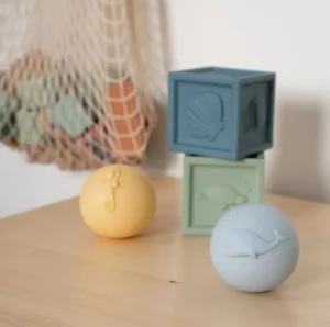 Little Dutch Ocean Cubes & Balls Set