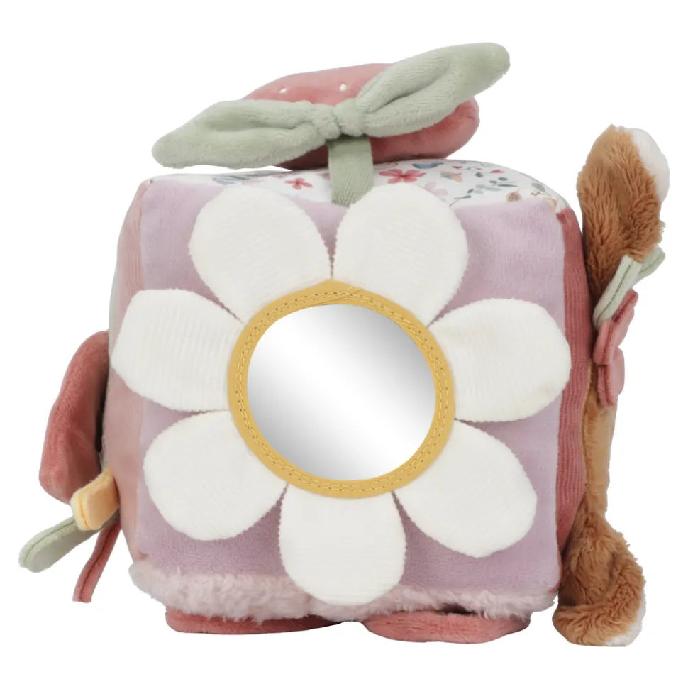 little_dutch_soft_activit_4-3.webp Little Dutch Soft Activity Cube - Fairy Garden