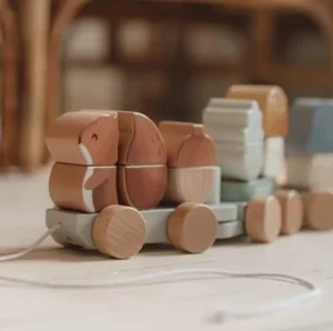 Little Dutch Squirrel Stacking Train - Forest Friends