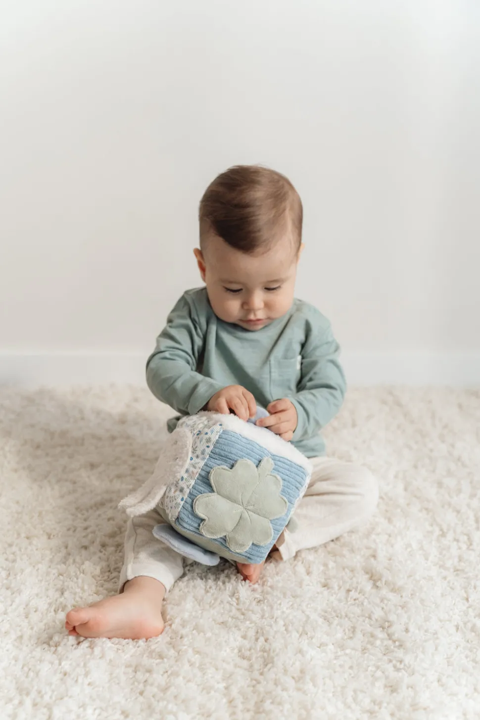 little_dutch_x_miffy_soft_2.webp Little Dutch x Miffy Soft Activity Cube - Lucky Leaves