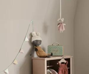 Maileg Angel Mouse in Suitcase, Little Sister