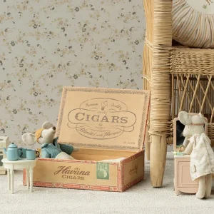 Maileg Mum and Dad Mice in Cigarbox