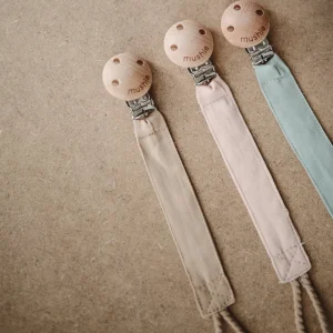 Mushie Fabric Pacifier Clip - Natural