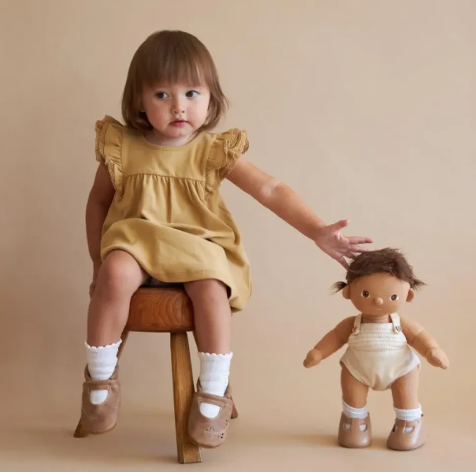 olli_ella_dinkum_doll__sp_1.webp Olli Ella Dinkum Doll - Sprout