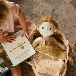 Olli Ella Dinkum Dolls Carry Cot - Gumdrop
