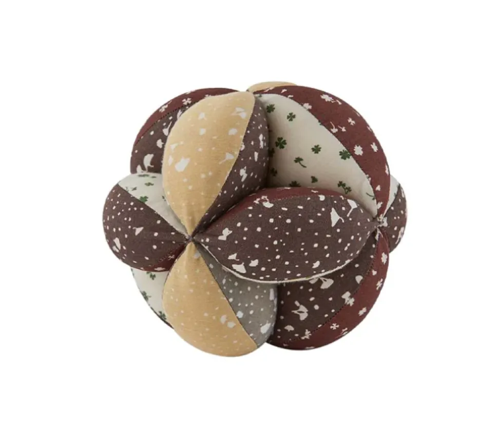 oyoy_aya_puzzle_ball__bro_0.webp OyOy Aya Puzzle Ball - Brown