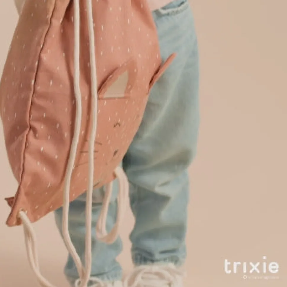 trixie_drawstring_bag__mr_2.webp Trixie Drawstring Bag - Mrs. Cat