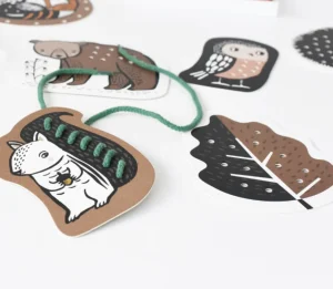 Wee Gallery Lacing Cards - Woodland Animals