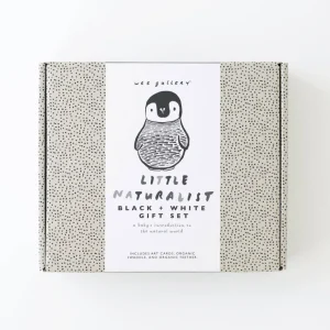 Wee Gallery Little Naturalist Gift Set - Black & White