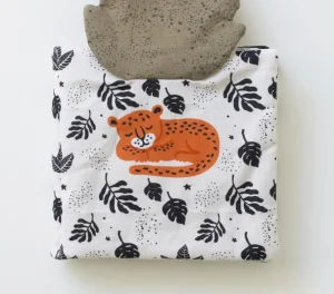 Wee Gallery Peek-A-Boo Jungle